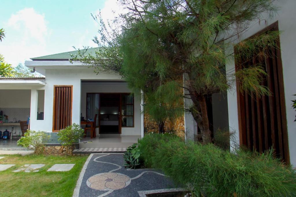 Sayang Bungalows Kuta  Exterior photo