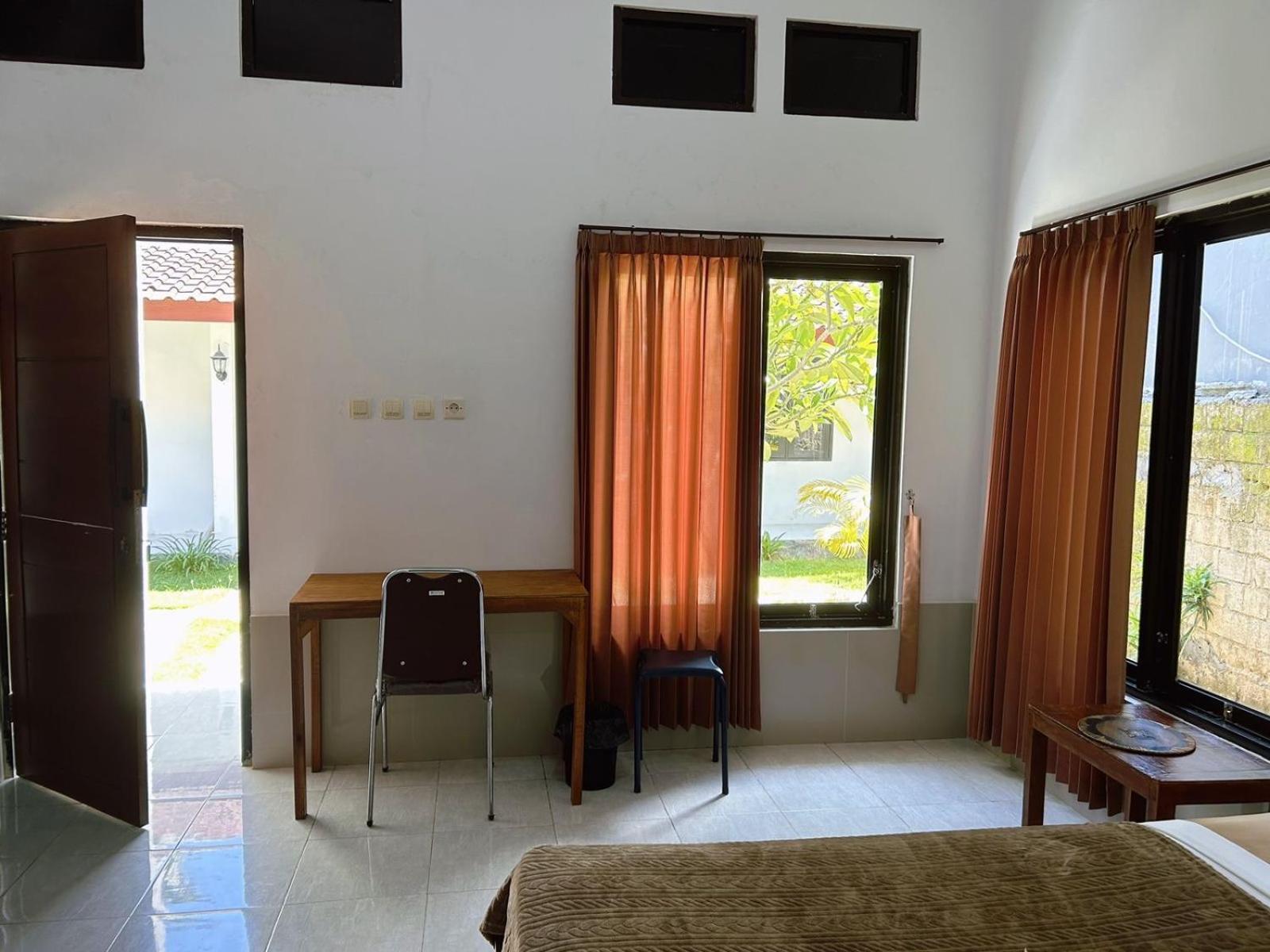 Sayang Bungalows Kuta  Exterior photo