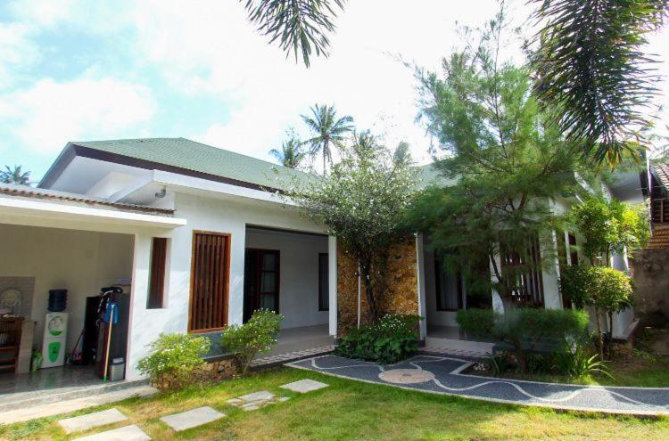 Sayang Bungalows Kuta  Exterior photo