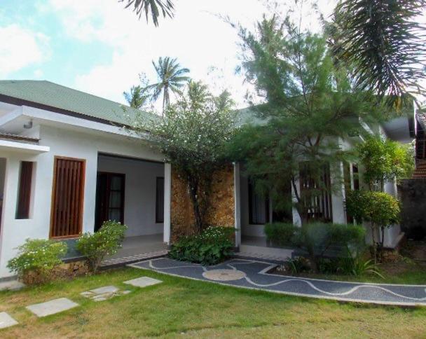 Sayang Bungalows Kuta  Exterior photo